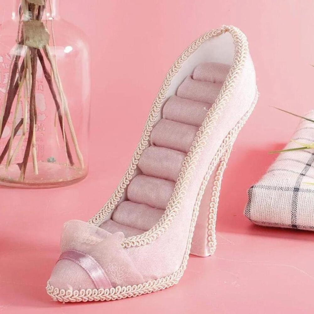 High Heel Shaped Jewelry Rack In Pink - Picture 5 of 5